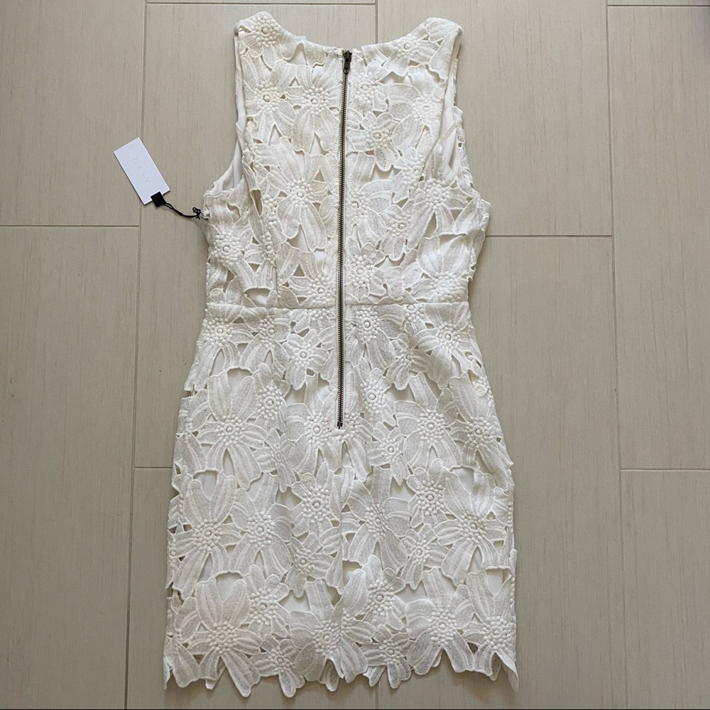 White ASTR Flower Dress - Picture 3 of 5